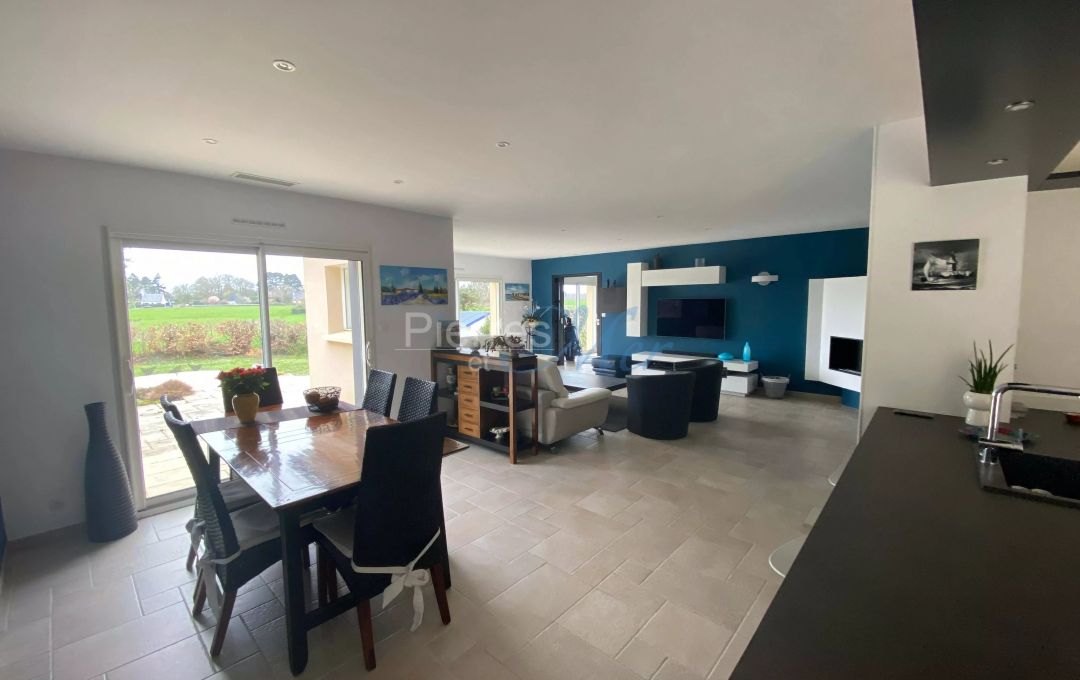 A vendre Maison 8 pièces 190 m² GUIDEL
