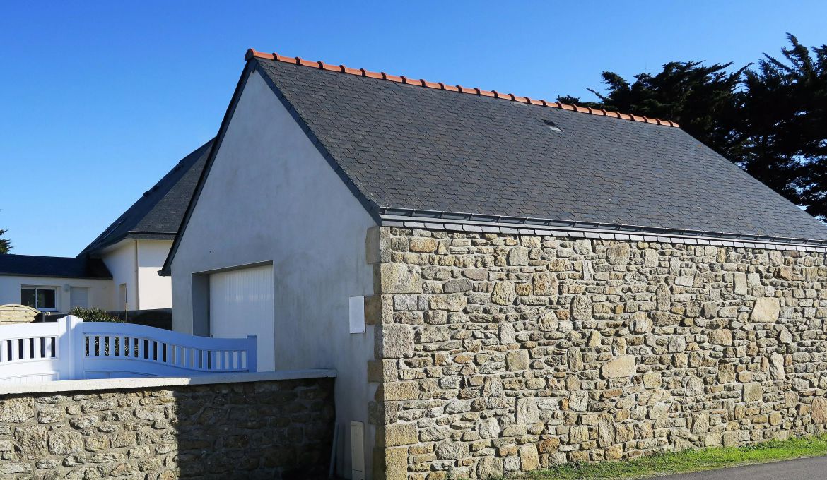 VENTE JOLIE MAISON REGIONALE PRESQU'ILE DE QUIBERON PIERRES ET MER