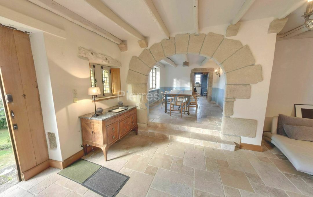A vendre Propriété 7 pièces 170 m² LOCRONAN