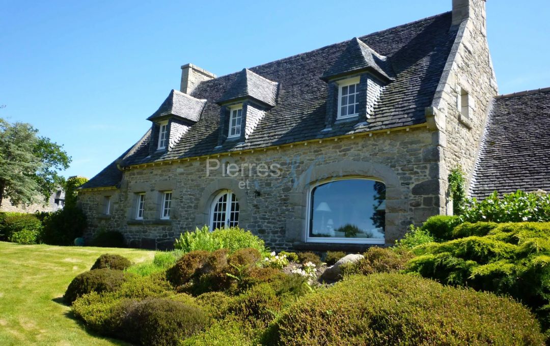VENTE BELLE MAISON EN PIERRES BORD DE MER CARANTEC - PIERRES ET MER
