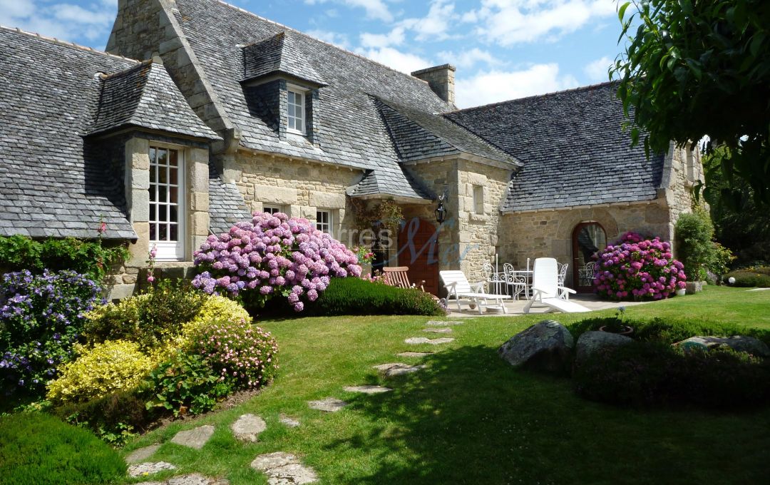 Maison En Pierre Bretagne Bord De Mer