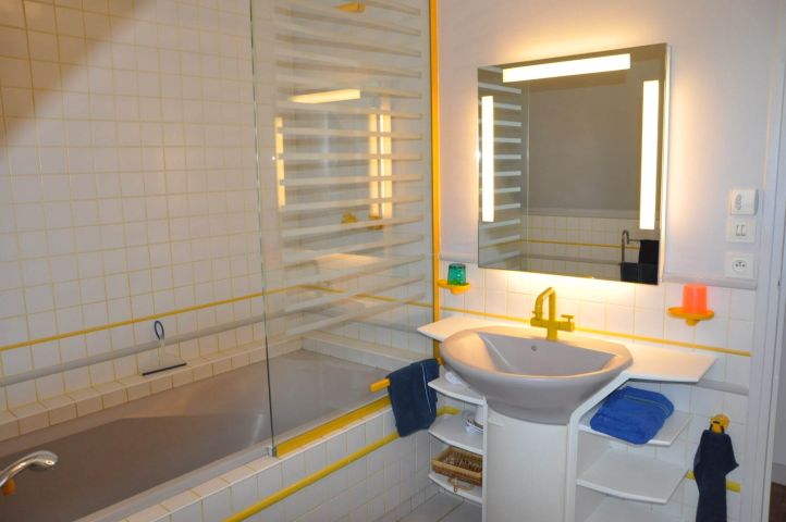 étage salle de bains N°2