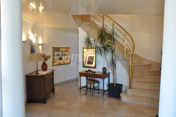 RDC Hall d'entrée