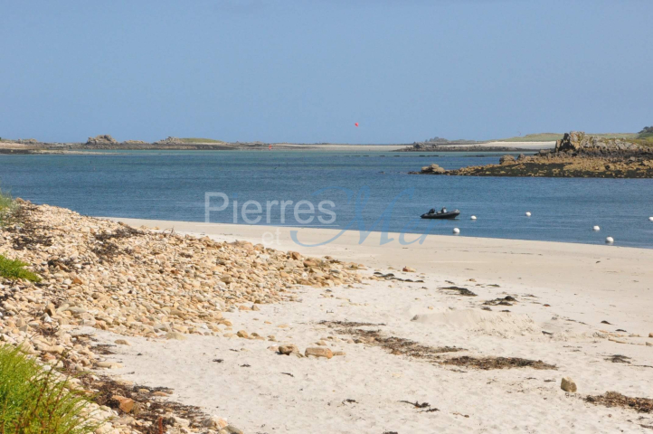 Plage par accès privée 50m