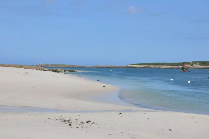 Plage par accès privée 50m