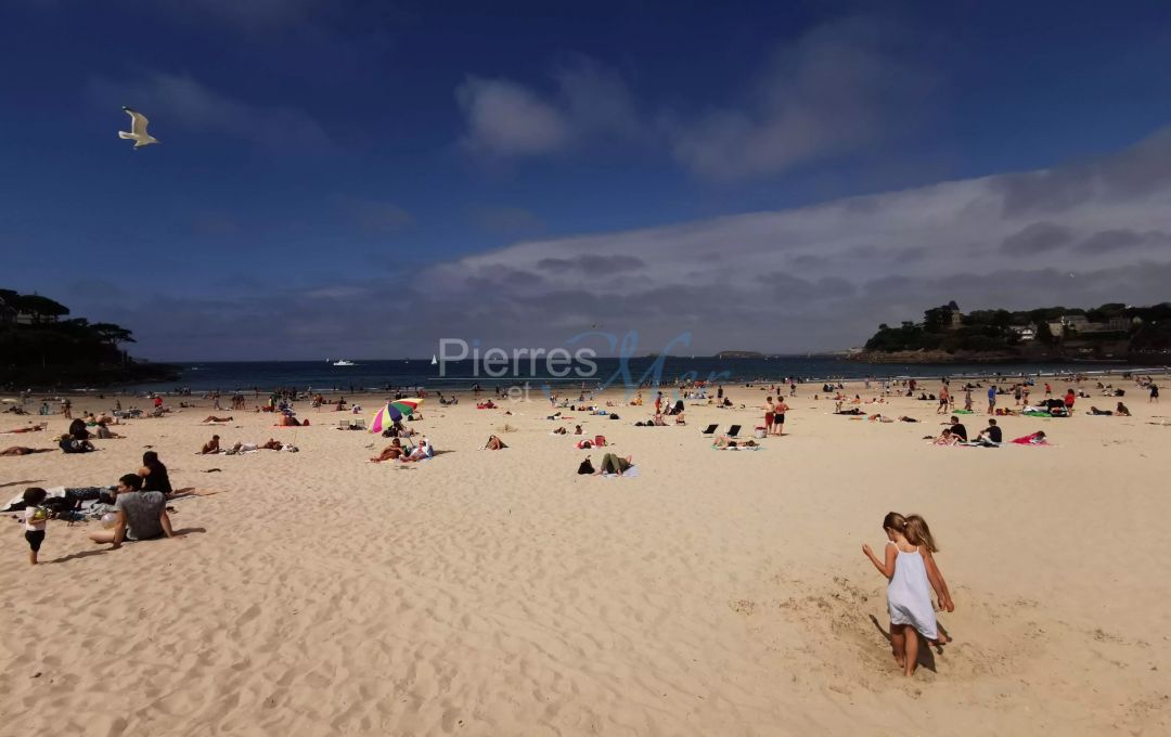 Appartement vue mer dans le centre ville de Dinard