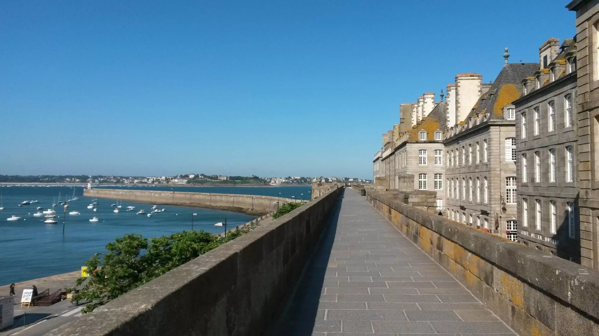 Appartement 3 pieces 95 m2 à Saint-Malo Intra-Muros