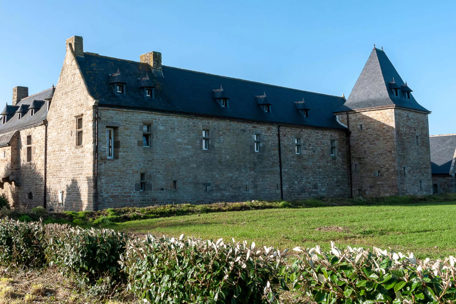 Manoir de prestige en pointe Bretonne