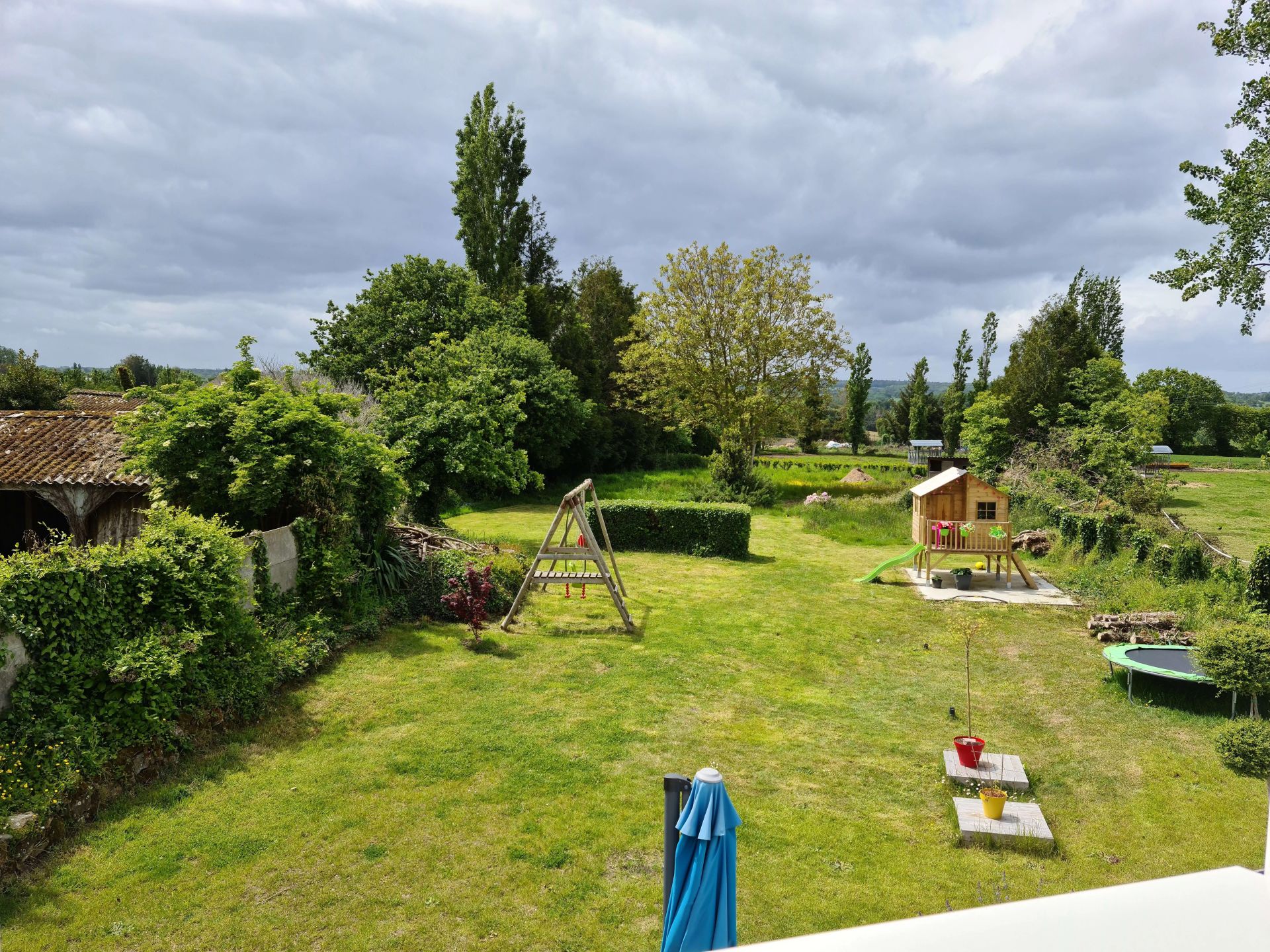 MAISON RENOVEE A QUESSOY