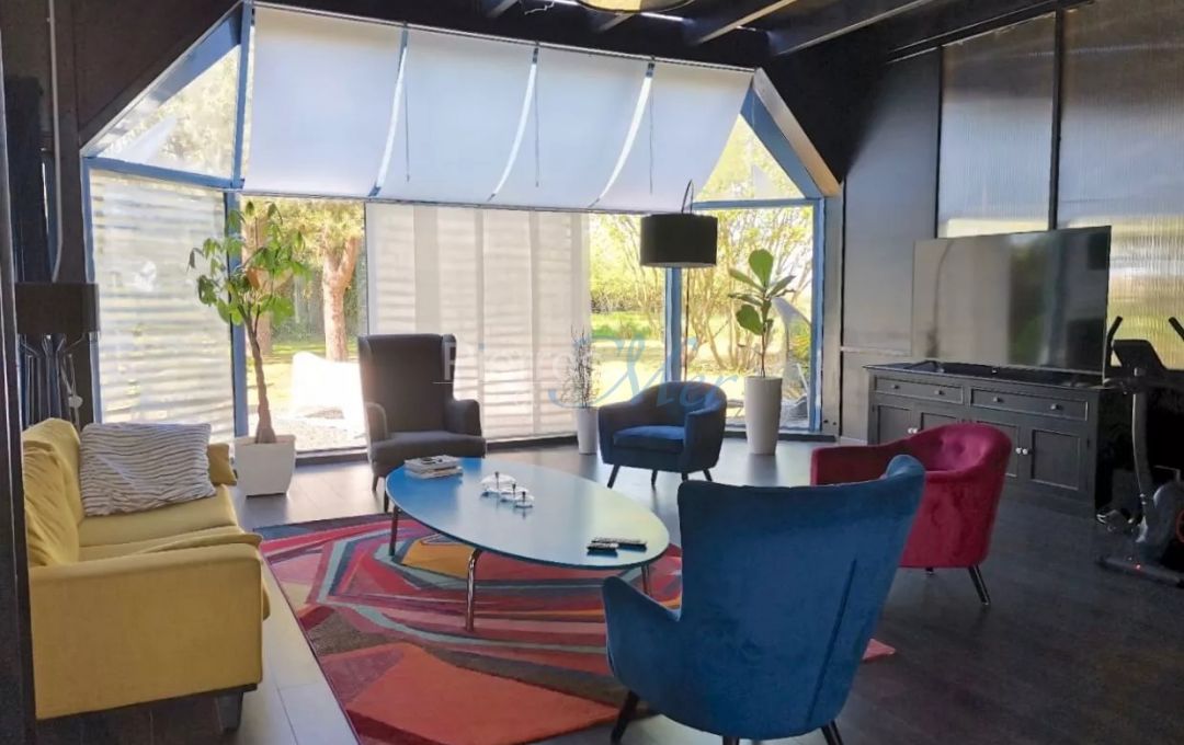 A vendre Maison 10 pièces 440 m² POULDREUZIC