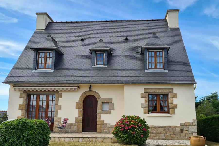 MAISON BRETONNE BORD DE MER A ST CAST LE GUILDO
