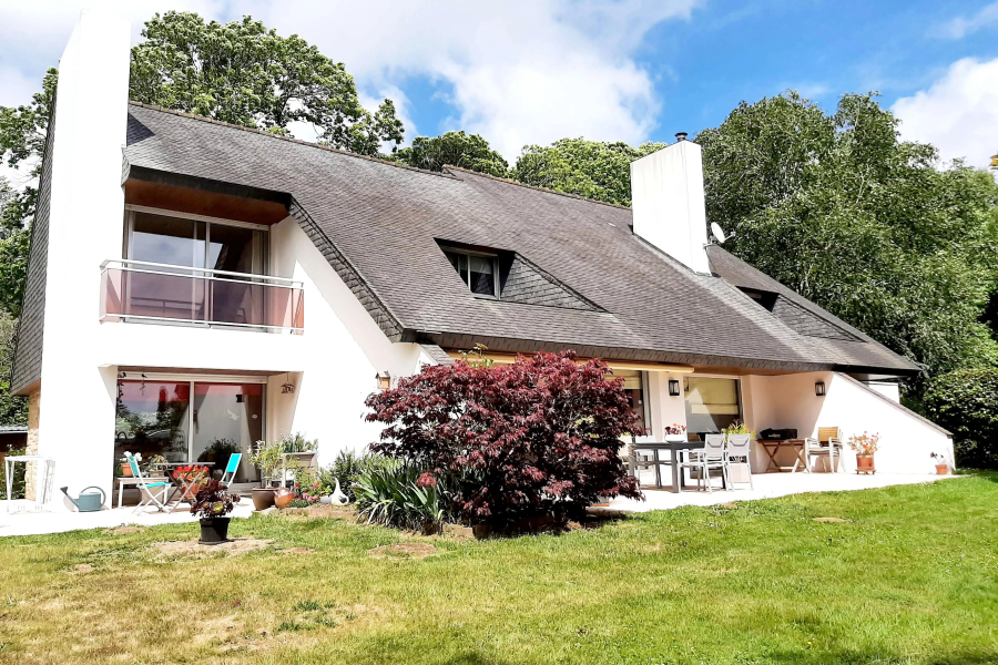 MAISON D'ARCHITECTE CAMPAGNE PROCHE QUIMPER