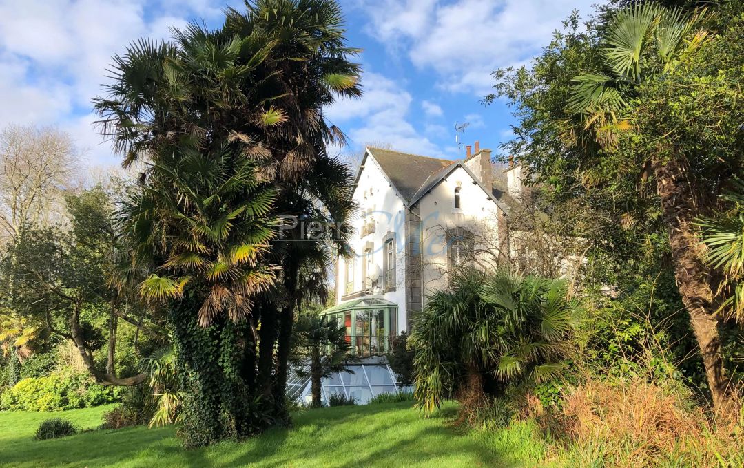 Maison de maître en bord de mer proximité BREST