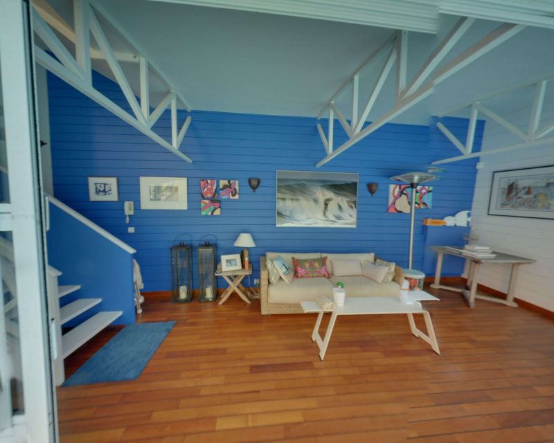 POOL HOUSE