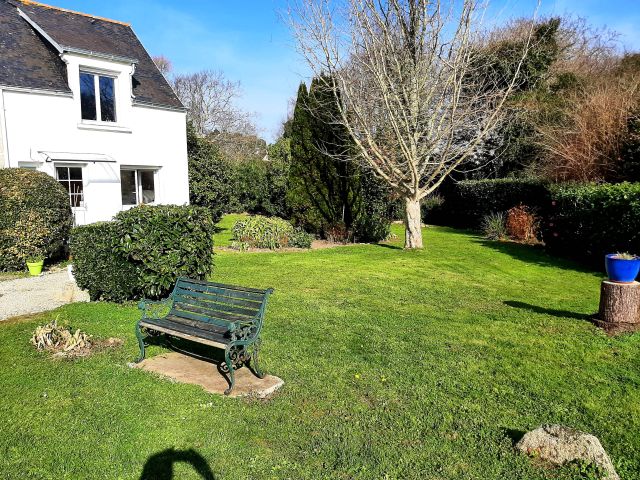 jardin avant droit