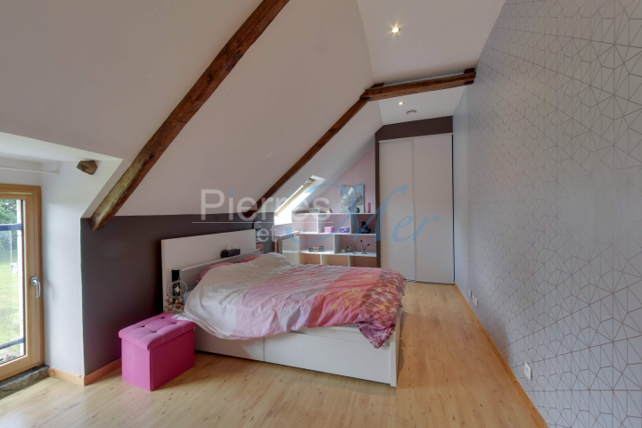 Chambre étage maison principale
