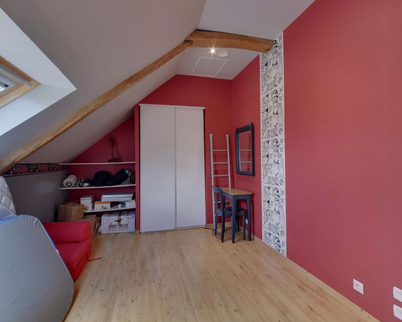 Chambre étage maison principale
