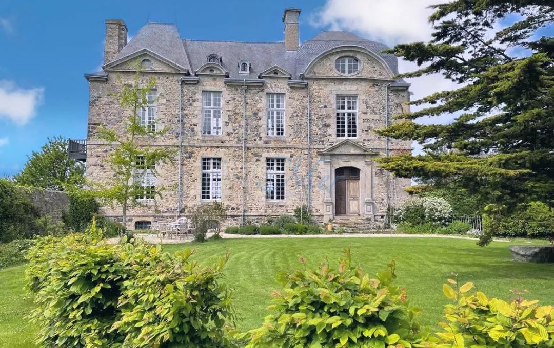 Chateau du 18ème siècle à Lamballe Armor