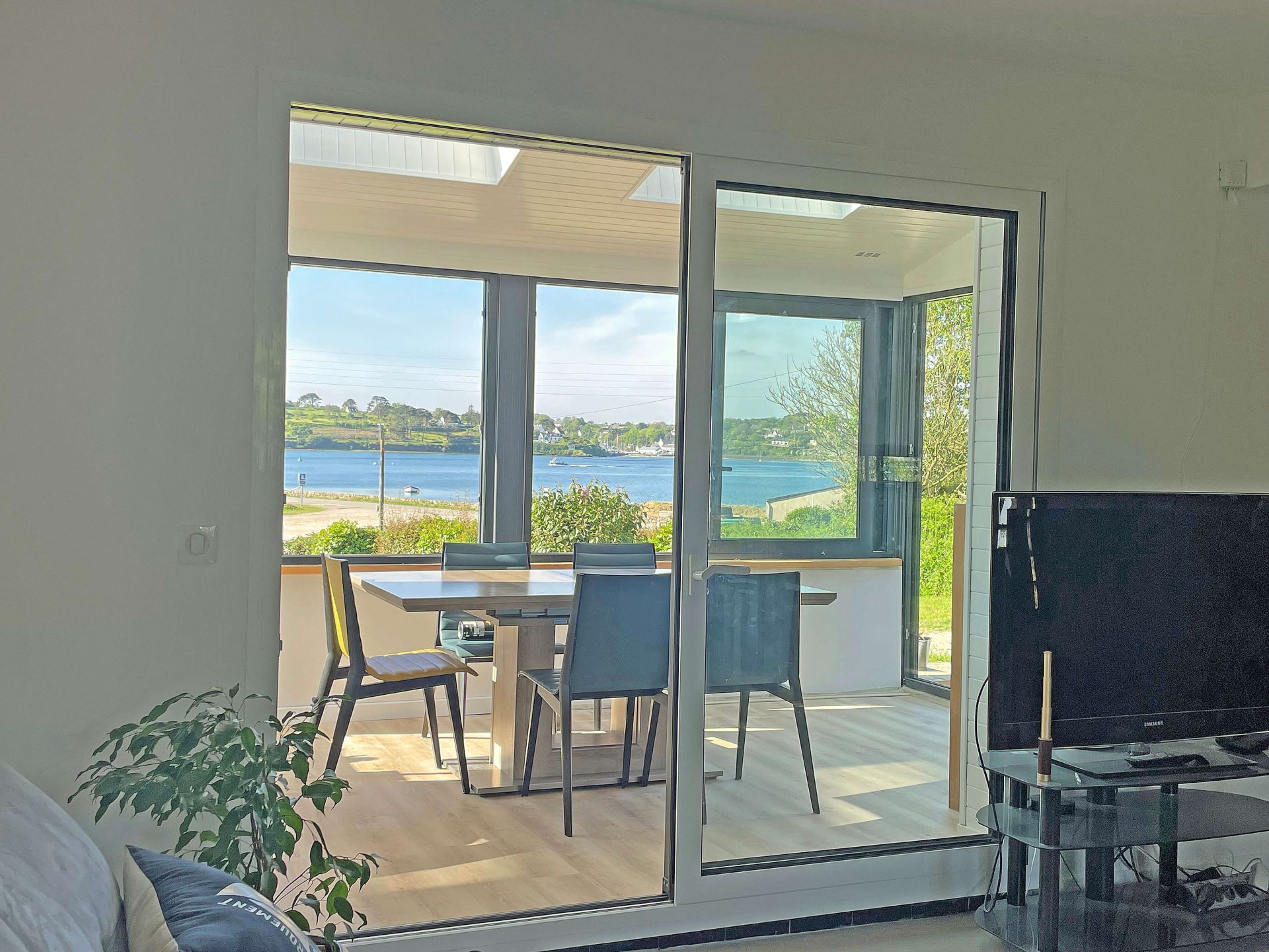 Maison Vue Mer à PLOUGUERNEAU
