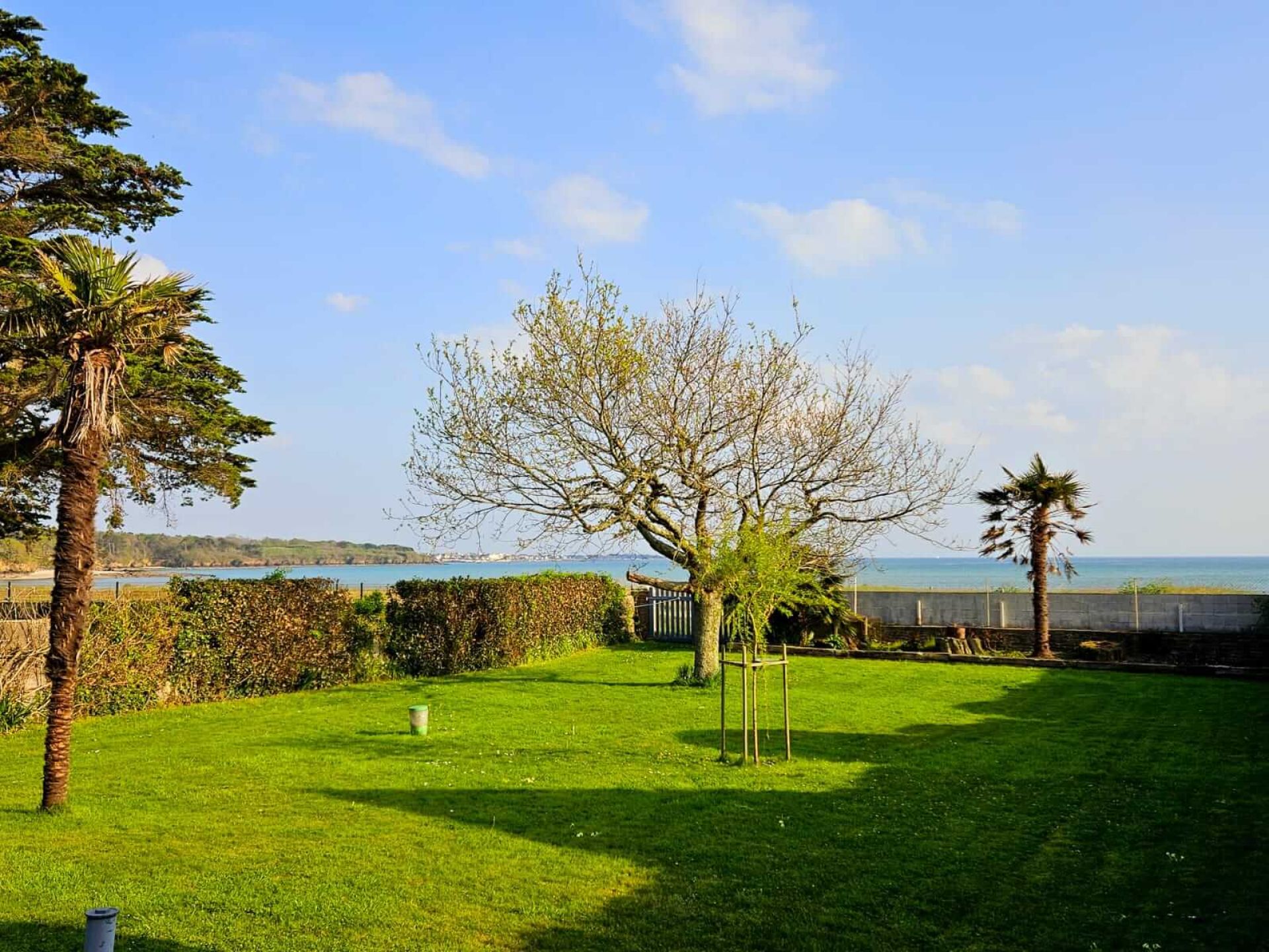 Maison pieds dans l'eau, vue mer à la Forêt-Fouesnant
