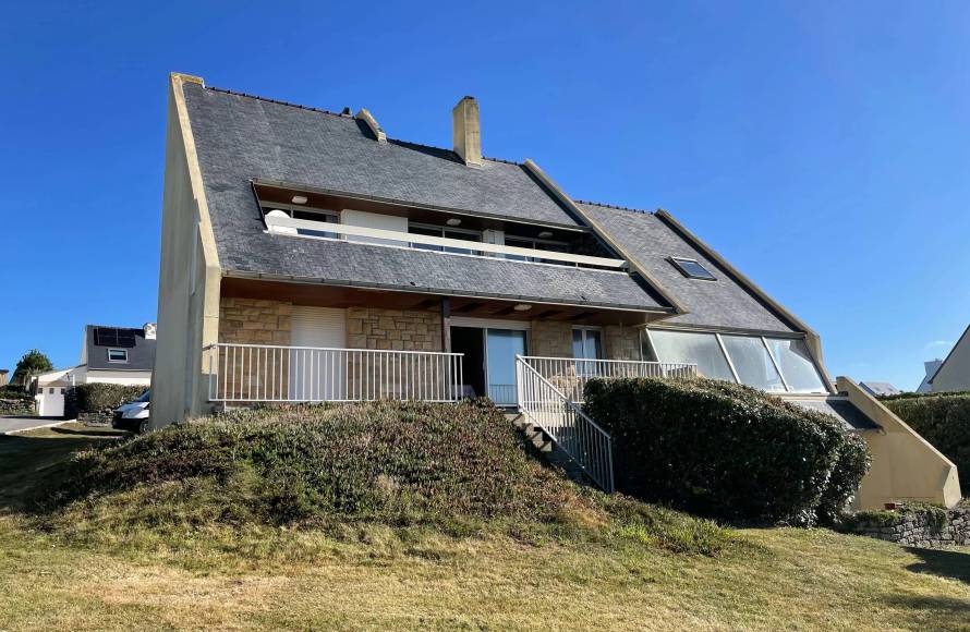Maison face à la mer Plozevet