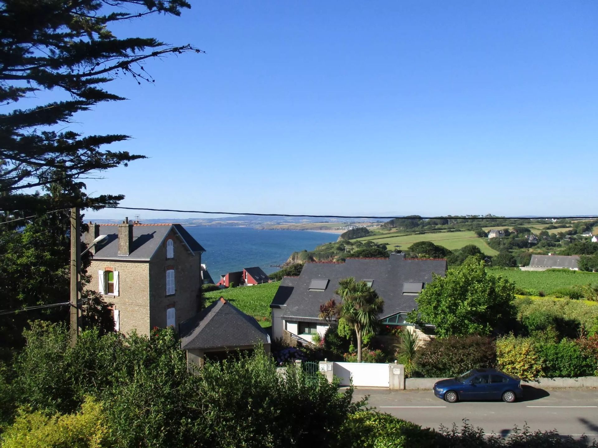 Belle et grande maison vue mer