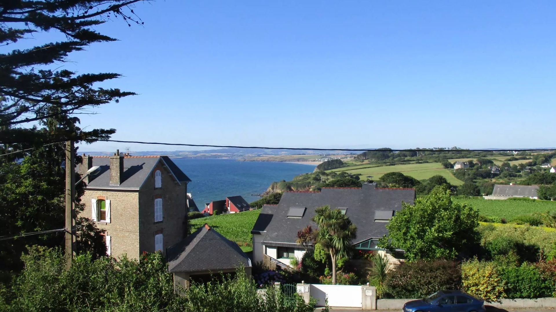 Belle et grande maison vue mer