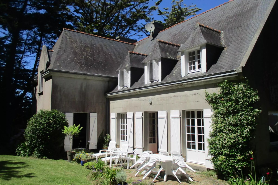 Belle et grande maison vue mer