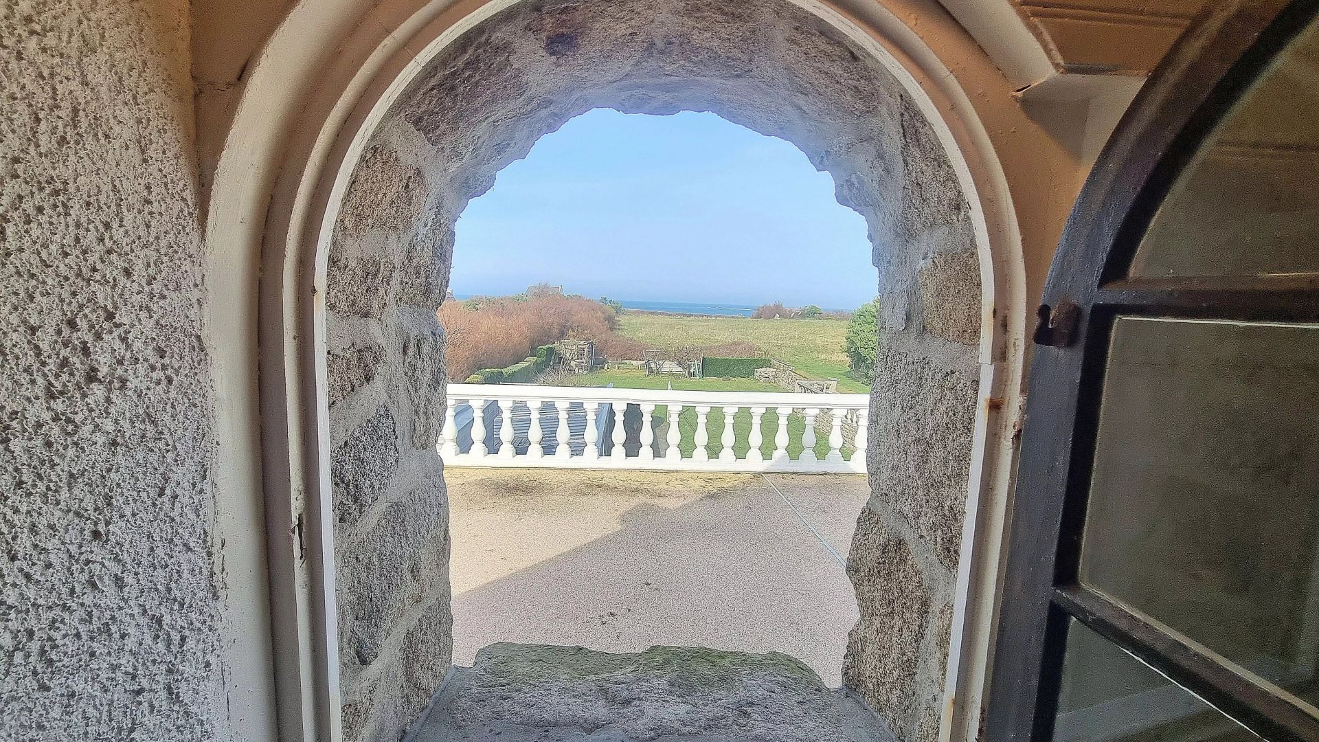 Maison en pierres à 100 m de la plage - Vue mer