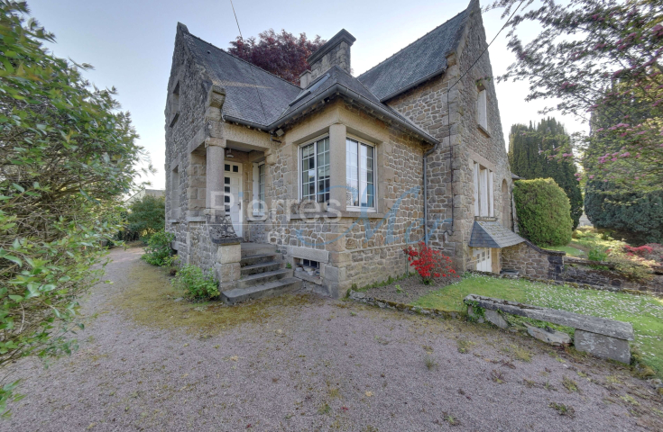 Façade cour