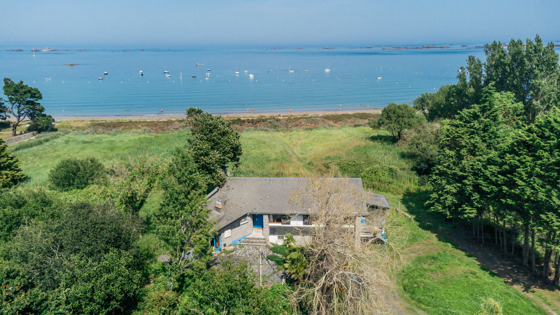 Maison avec vue mer et accès direct à la plage Côte du Goëlo