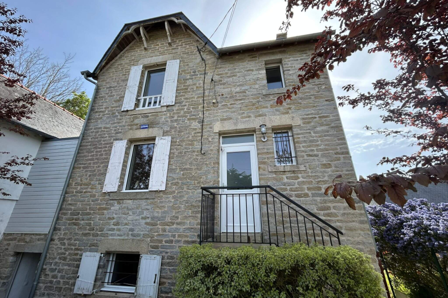 Maison vue mer dans le quartier de La Garde à Saint-Cast Le Guildo