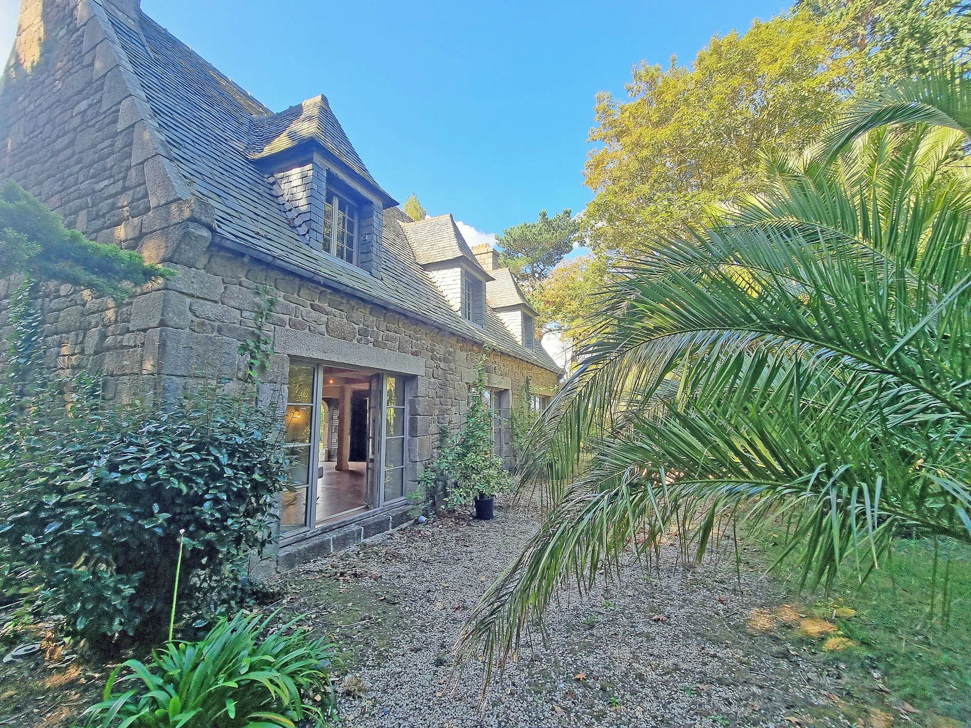 Maison à Saint Pol de Leon à 450 mètres de la plage
