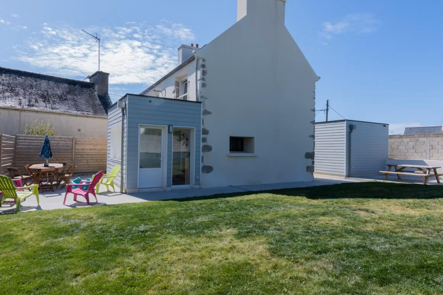 Maison rénovée, 800 mètres des plages, à Plouguerneau