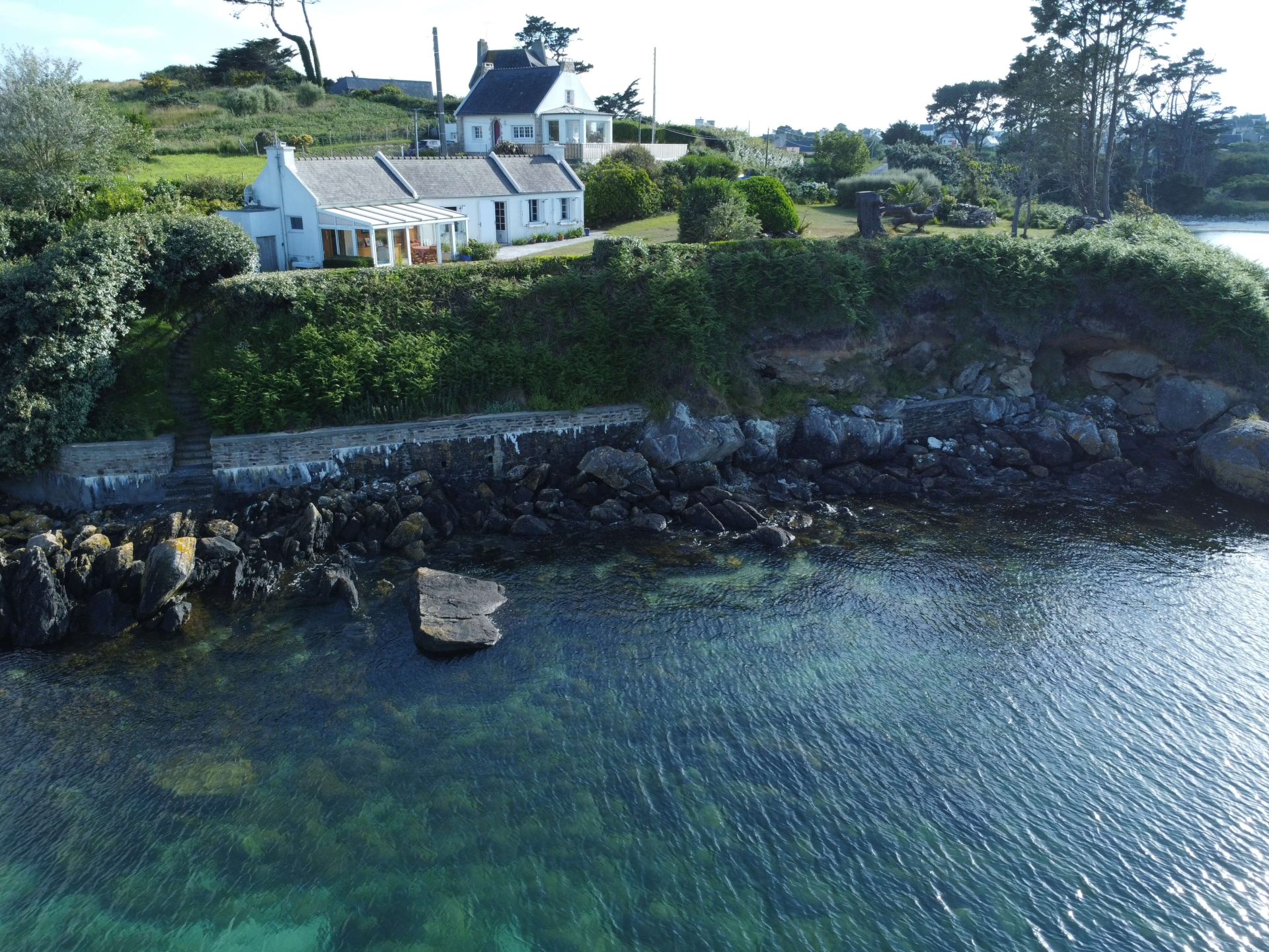 Maison de plain-pied, vue mer exceptionnelle, accès direct à la plage