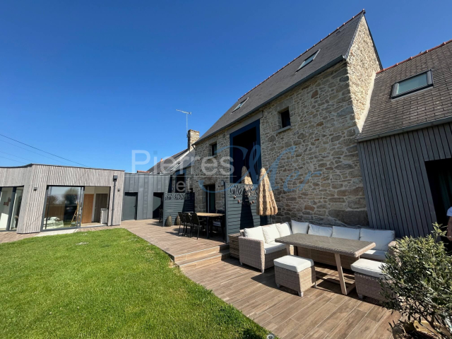 Espace exterieur vue jardin commun 