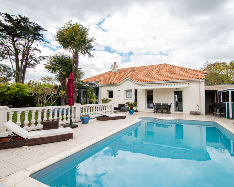 Côté piscine