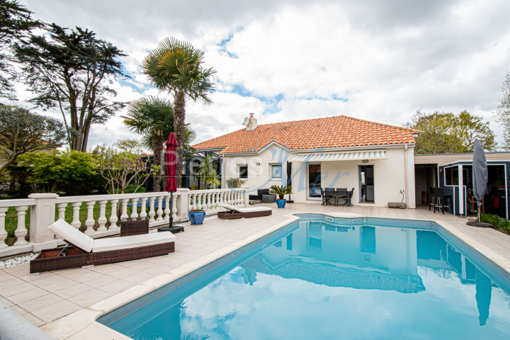 Côté piscine