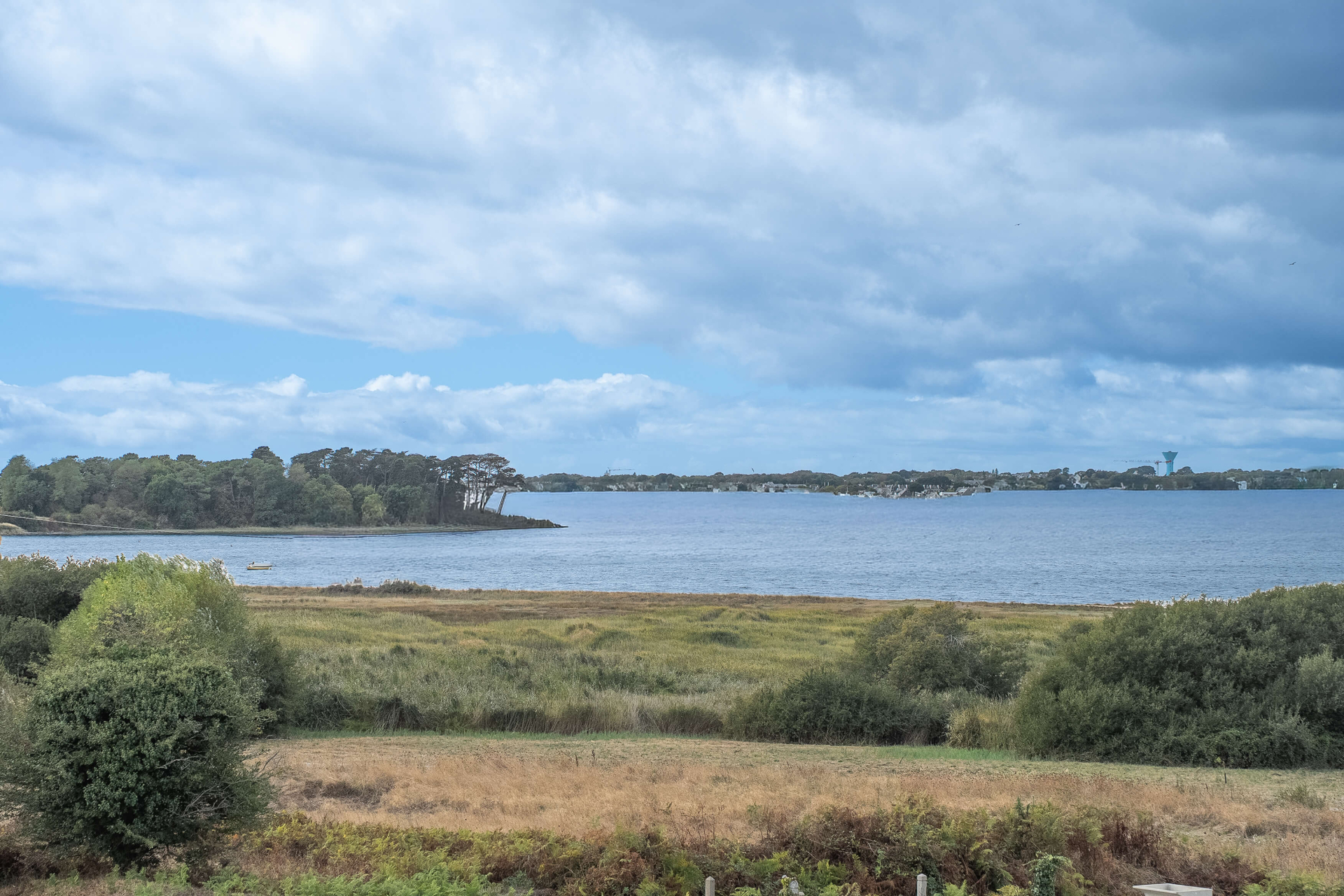 Villa contemporaine avec vue mer à Riantec, plage à pied