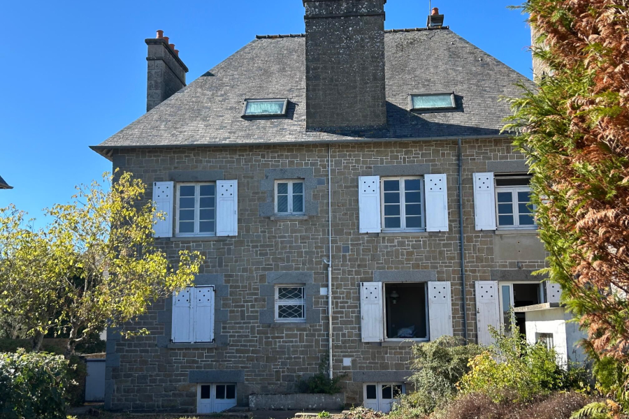 Maison dans le centre ville de Cancale avec vue mer