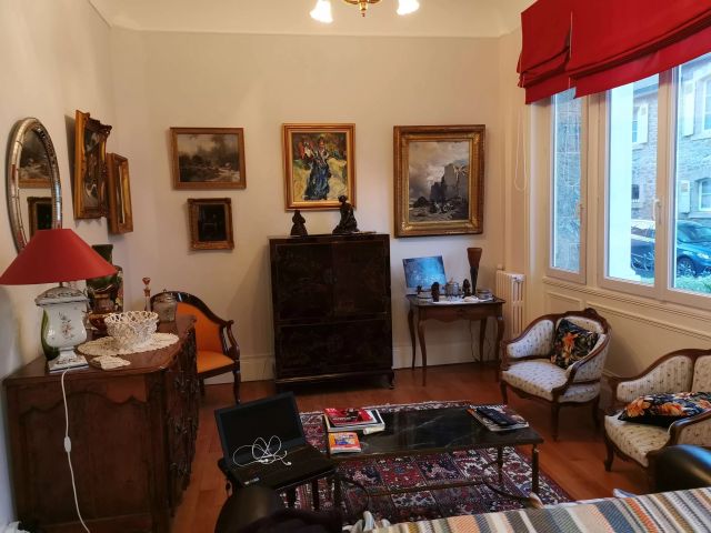 Salon