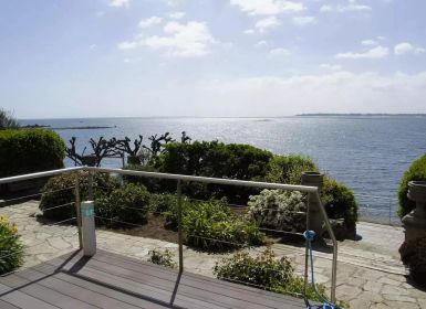 Terrasse face à la mer